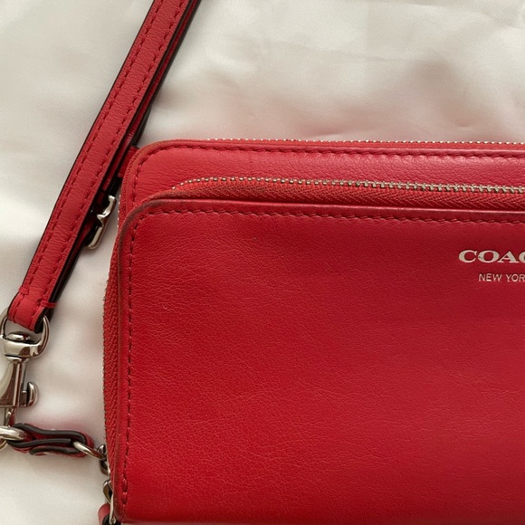 Coach Legacy Handbag - Picture 11 of 15